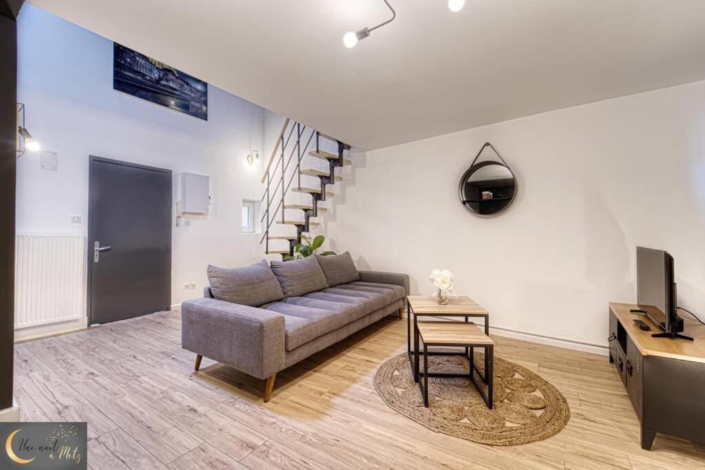 Le Loft Spa Au Coeur De Μετς Εξωτερικό φωτογραφία